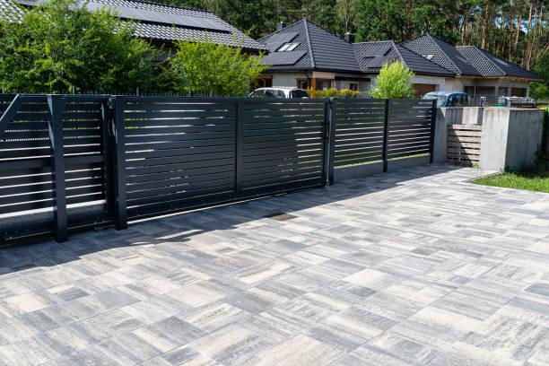 Best Driveway Pavers Near Me  in East Grand Forks, MN