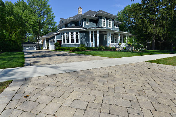 Best Brick Driveway Pavers  in East Grand Forks, MN